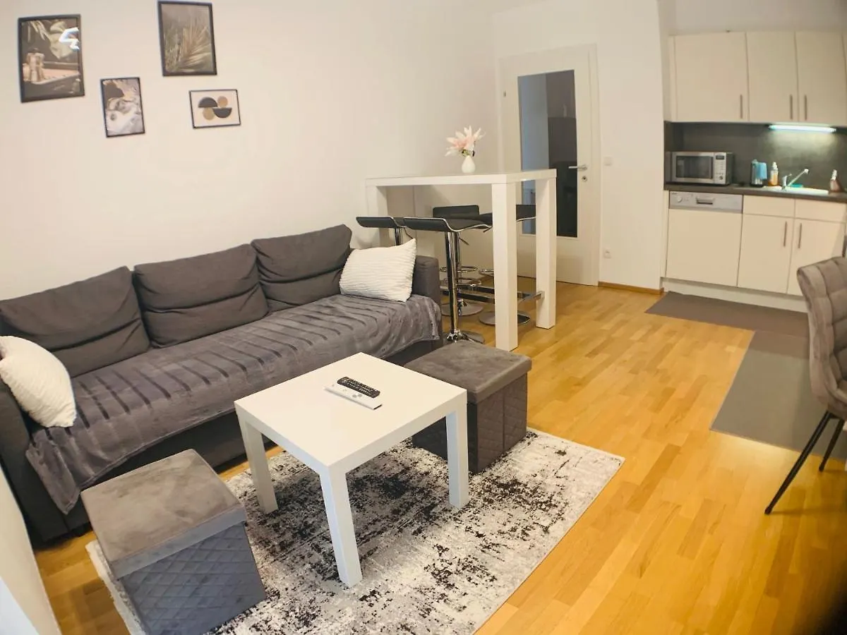 Apartment Centro - Your 2Nd Home In Graz 0*,